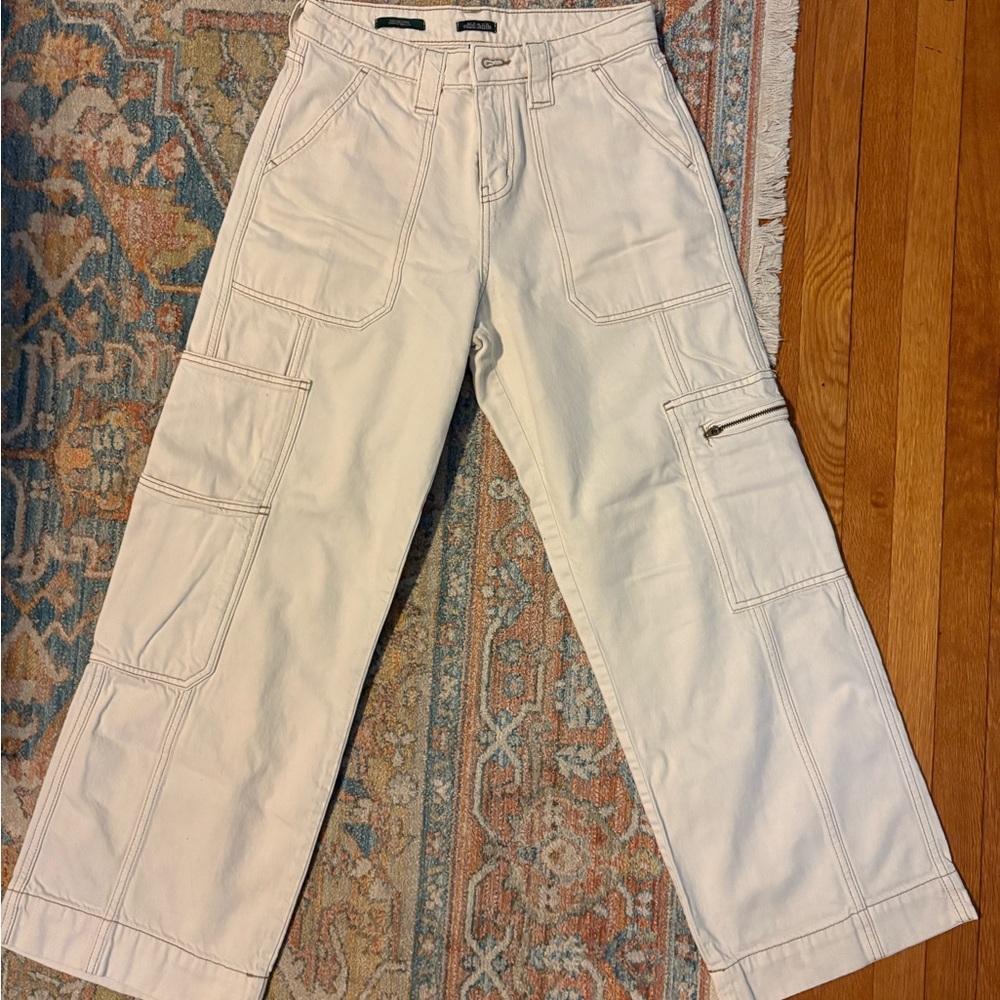 Wild Fable Womens Cream Cargo Pants